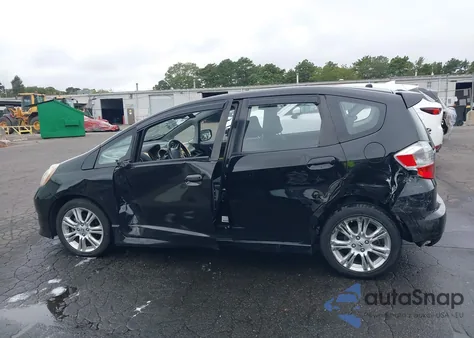 2010 Honda Fit Sport из США, поврежденный, VIN JHMGE8H42AC007729